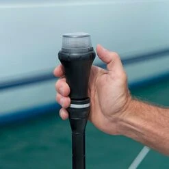 Railblaza Illuminate I360 - Luz De Navegación Blanca Redonda Portátil -Salmo Ventas 00401356 04 550x550 1