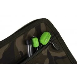 Funda Fox Camolite Mini Micron 15 Funda Fox Camolite Mini Micron -Salmo Ventas CLU452 Fox Camolite Mini Micron Case showing zip pocket contents 550x550w