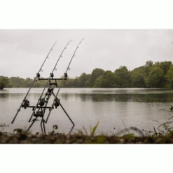 Fox Ranger MK2 Camo Pod 4 Cañas -Salmo Ventas Fox20Ranger20MK220Camo20Pod20320Rod11 550x550w