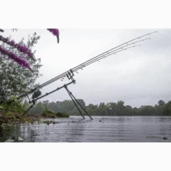 Fox Ranger MK2 Camo Pod 4 Cañas -Salmo Ventas Fox20Ranger20MK220Camo20Pod20320Rod12 550x550w