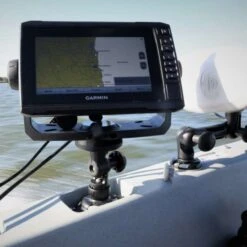Railblaza Garmin Fish Finder Monte R-Lock -Salmo Ventas Railblaza20Garmin20Fish20Finder20Mount20R Lock4 550x550 1